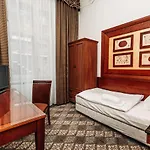 La Bohemia Hotel
