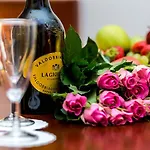 Hotel La Bohemia 4*