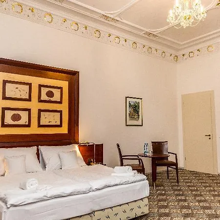 La Bohemia 4*