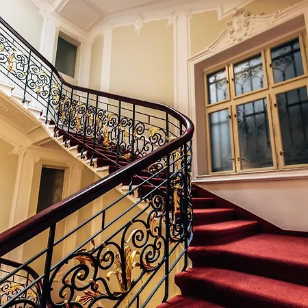 Ξενοδοχείο La Bohemia