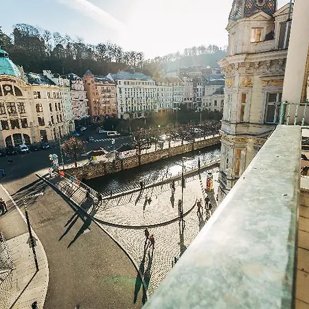 La Bohemia 4* Κάρλοβι Βάρι